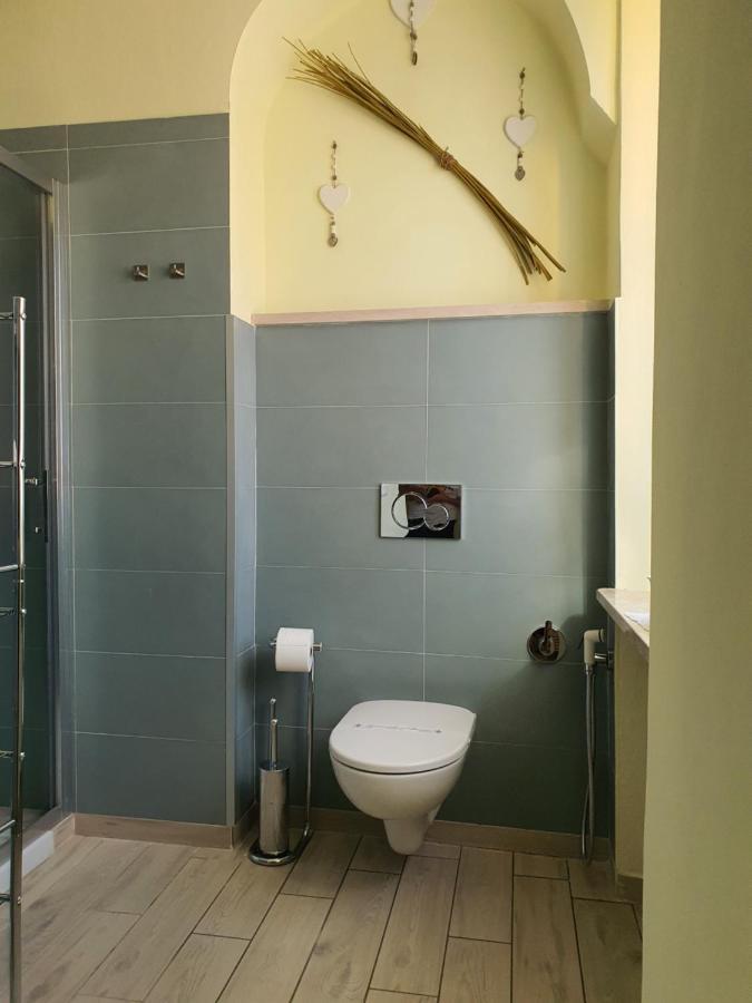 Casa Soggiorno Il Quetzales فالينزا المظهر الخارجي الصورة