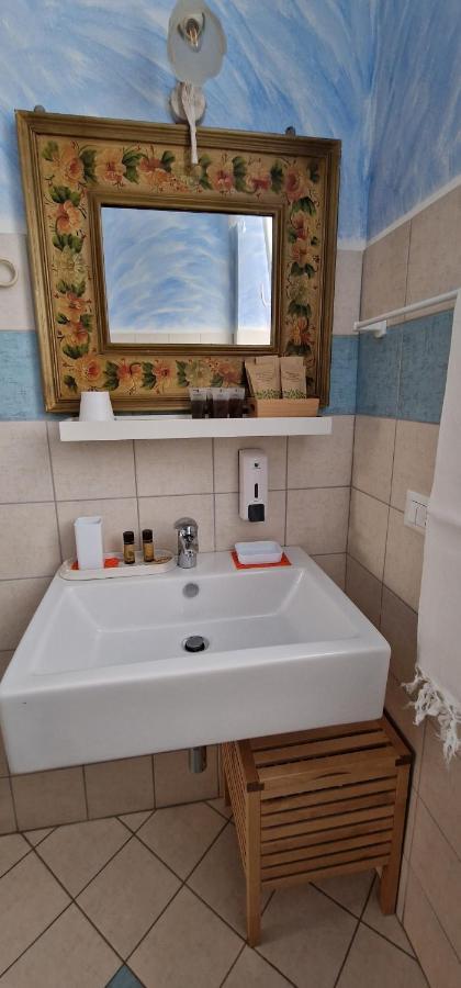 Casa Soggiorno Il Quetzales فالينزا المظهر الخارجي الصورة